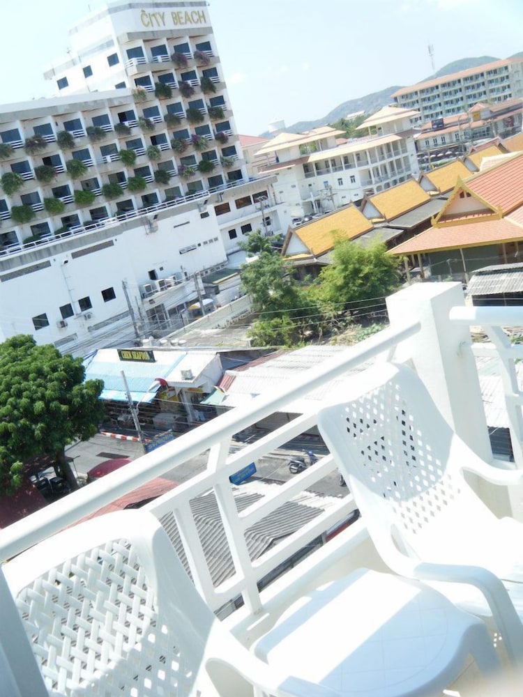 Sukwilai Hotel 3/24
