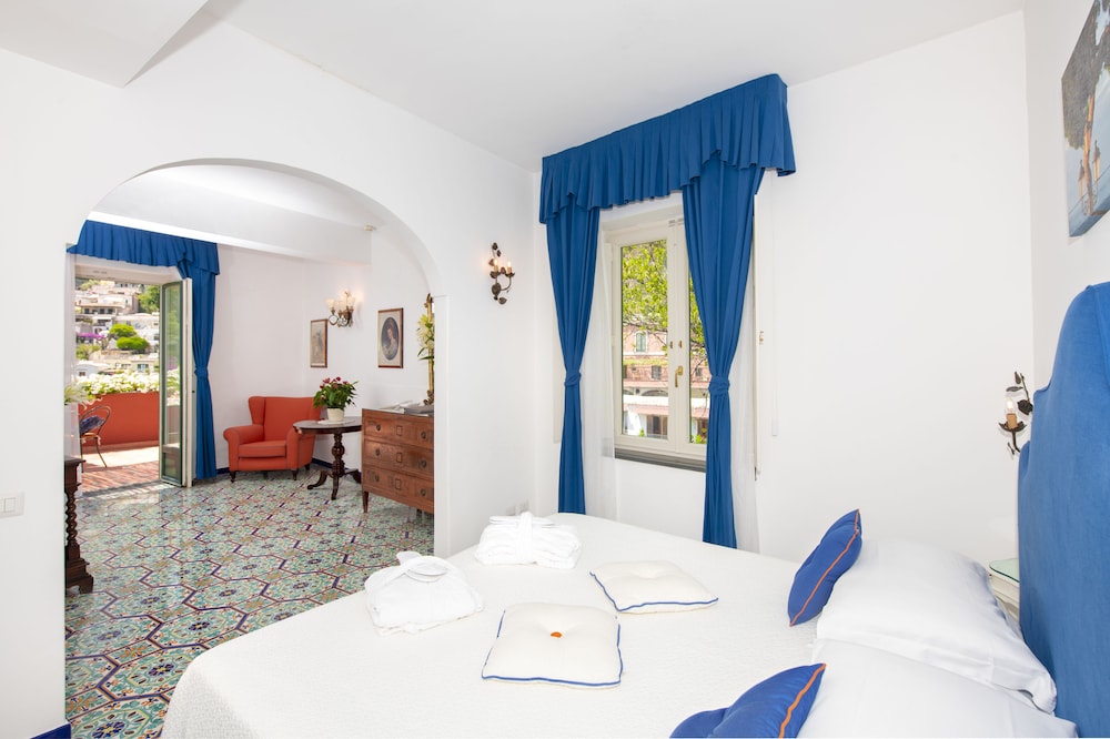Savoia Hotel 34/80