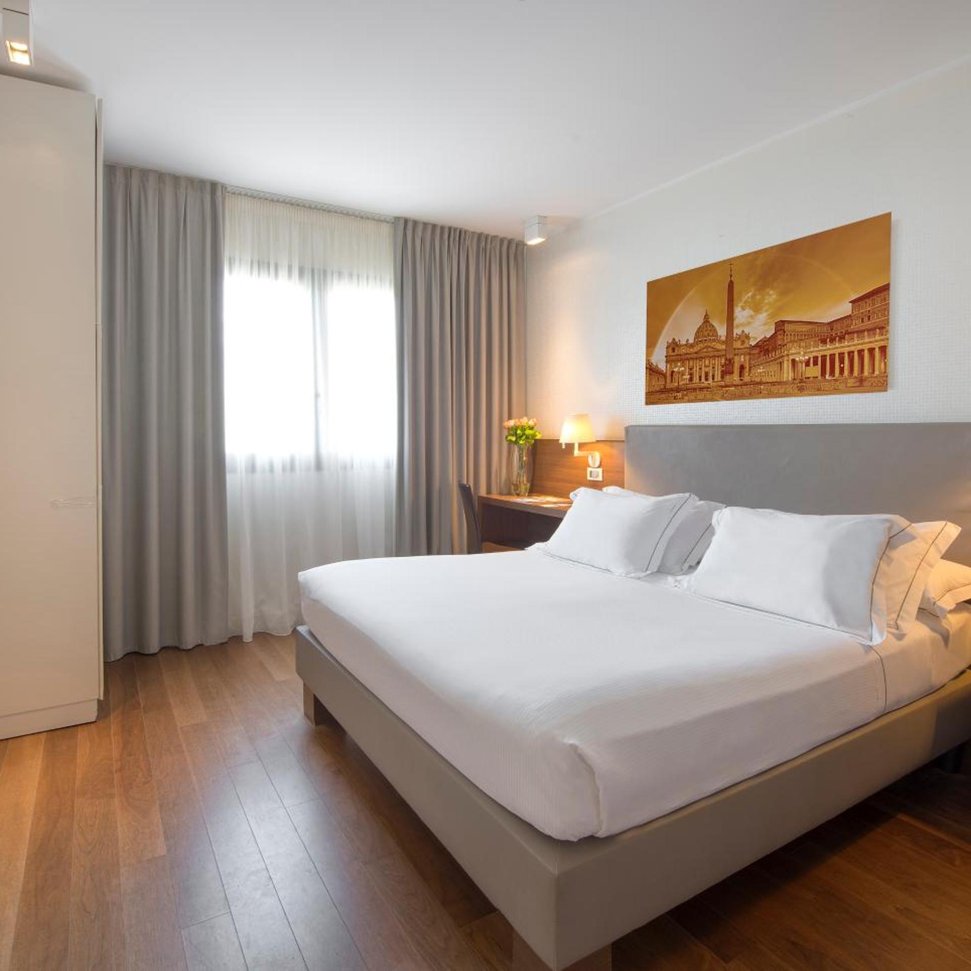 Standard, King Bed