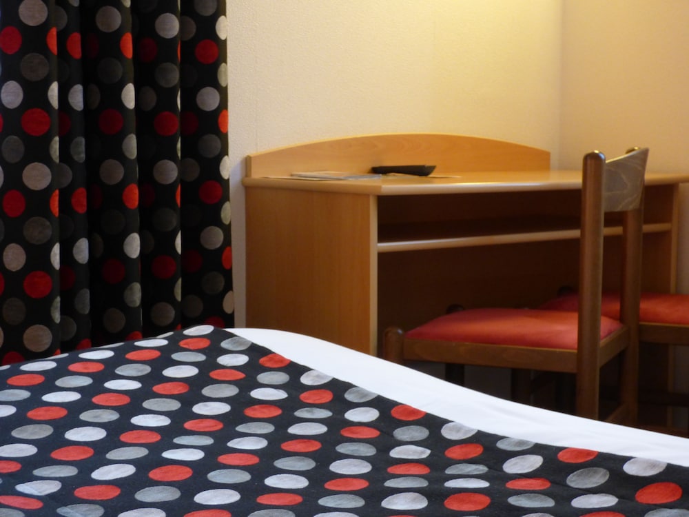 Citotel de la Vallee 16/35
