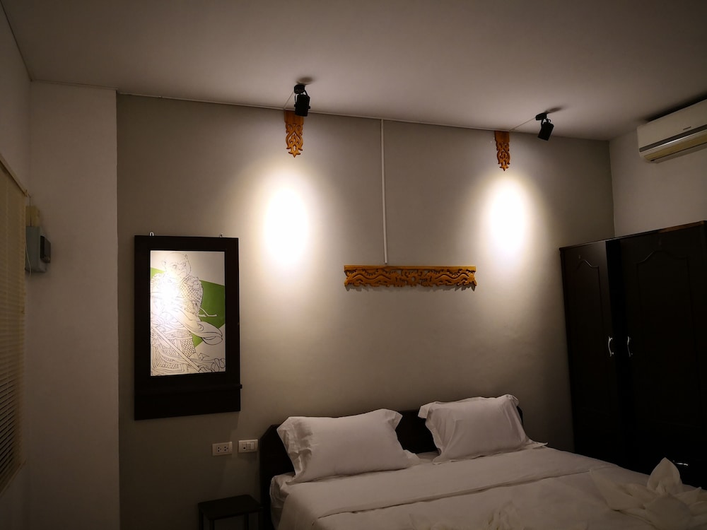 RoomQuest Patong Phuket 22/50