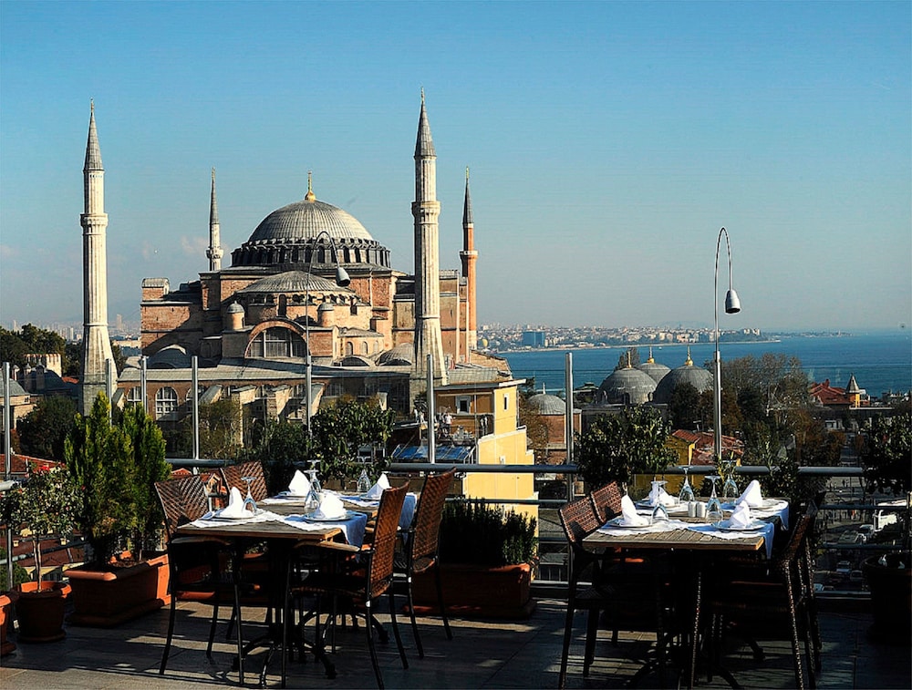 Adamar Hotel Special Category 55/66