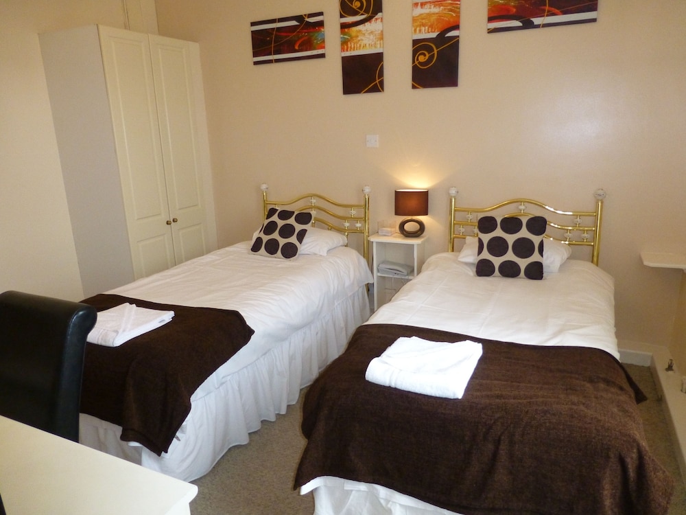 Maes Manor Hotel 31/50