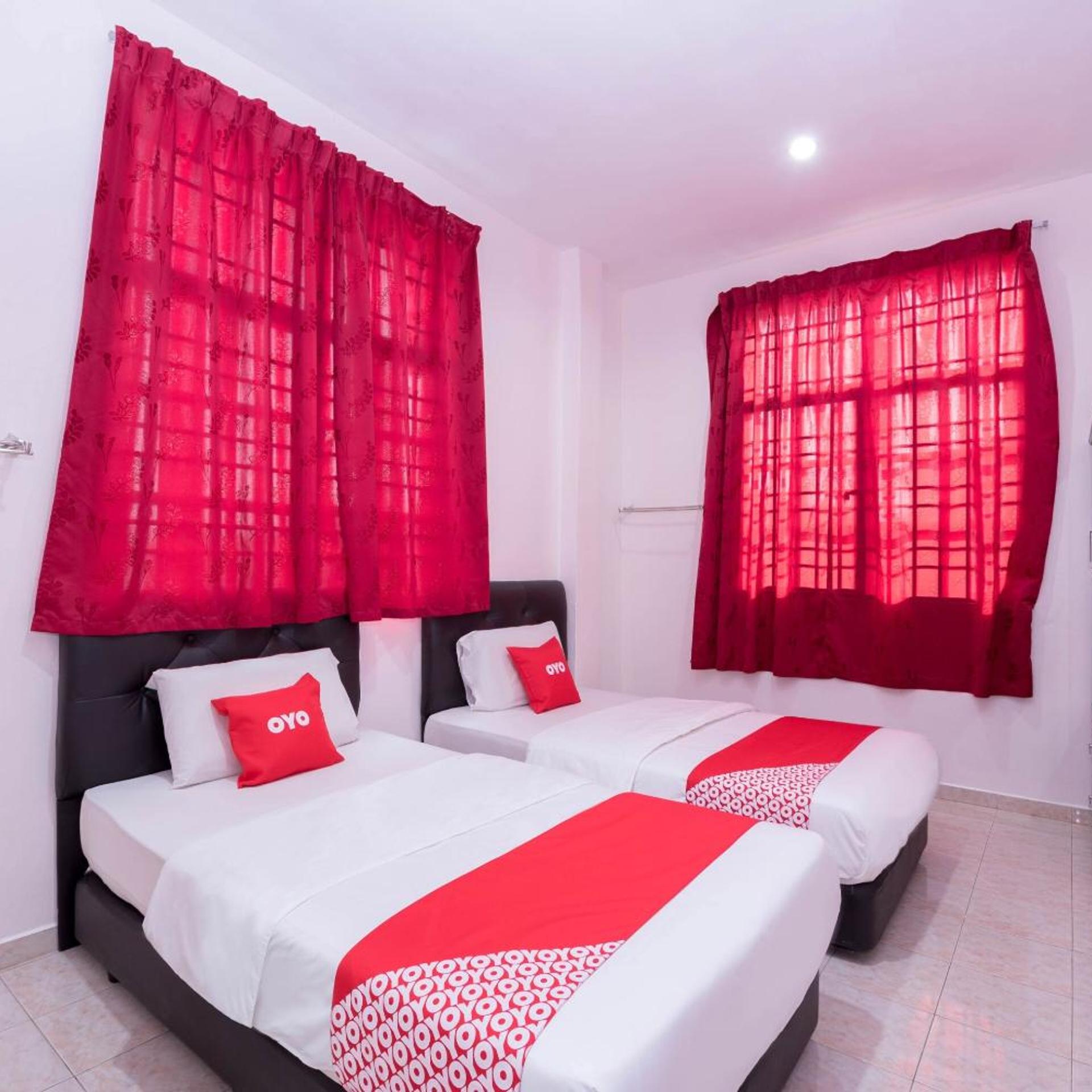Hotel O Rg Motel 25/63