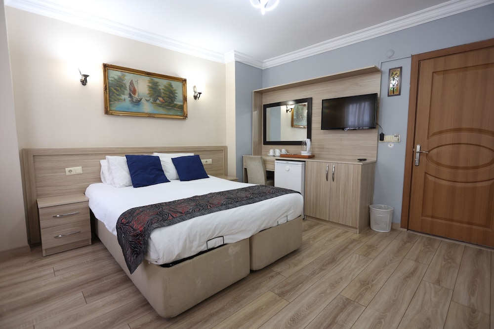 1 BEDROOM, FAMILY