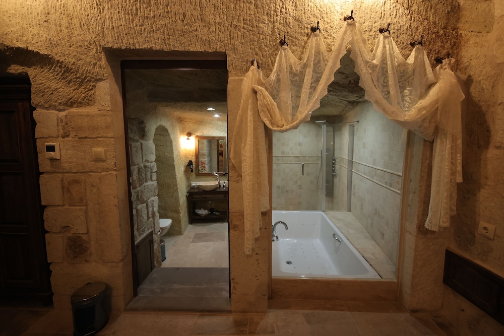 Urgup Cave Suites 48/48