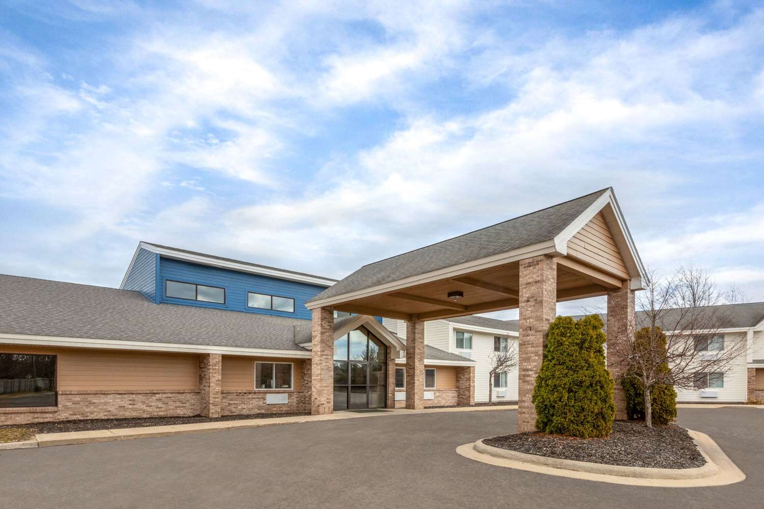 Americinn By Wyndham Oscoda Near Ausable River 2/40