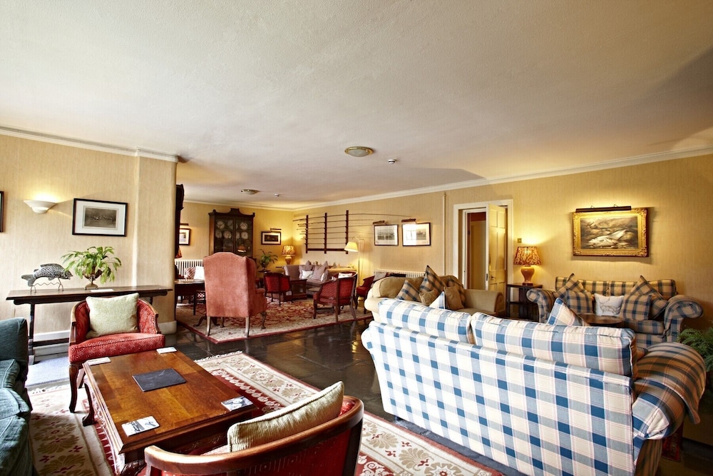 The Arundell Arms Hotel 33/50