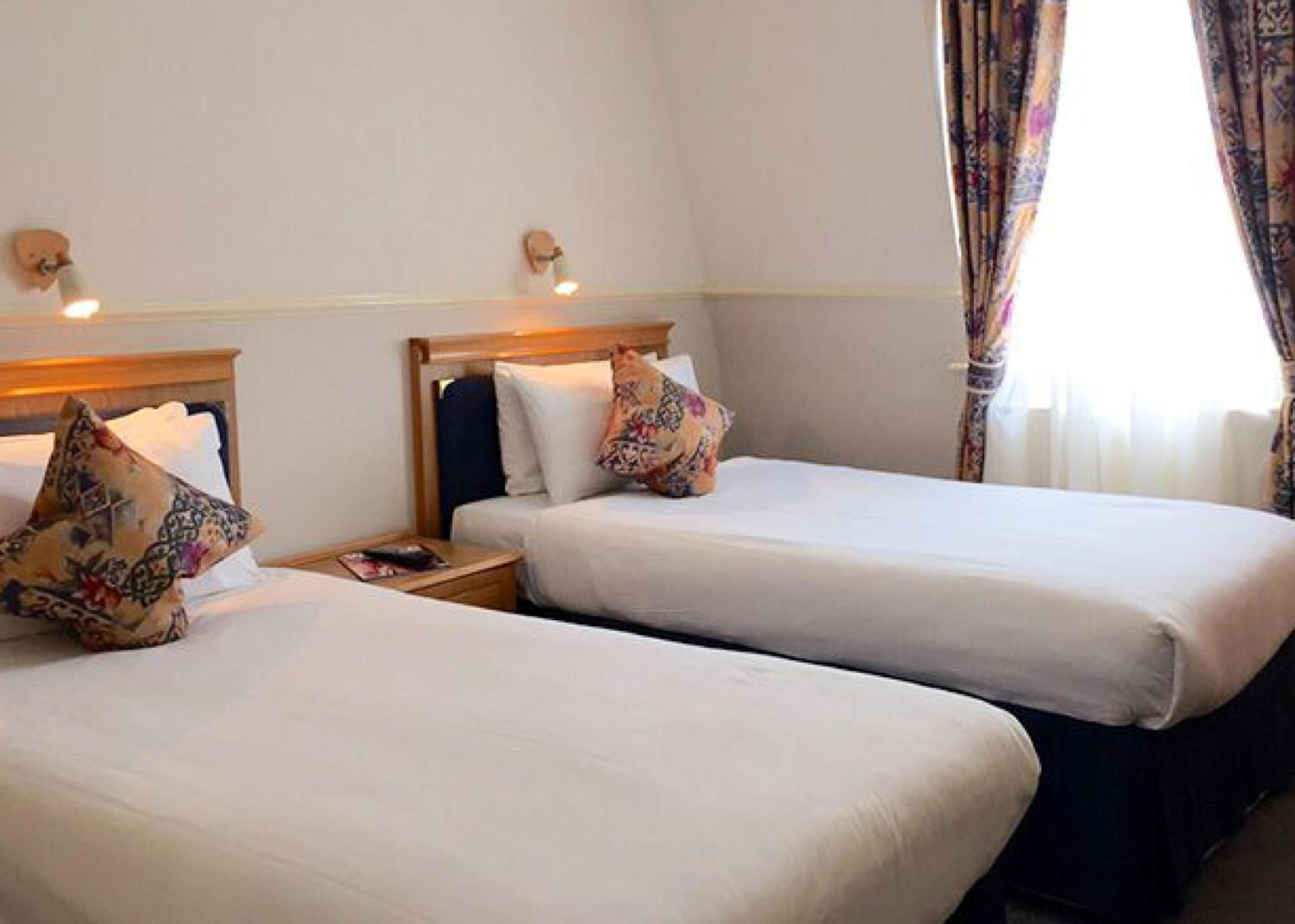 Premier, Quadruple, 4 Beds