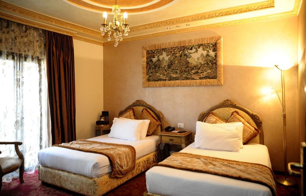Villa Queens Hotel 18/32