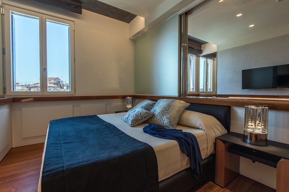 Rialto Hotel 21/66