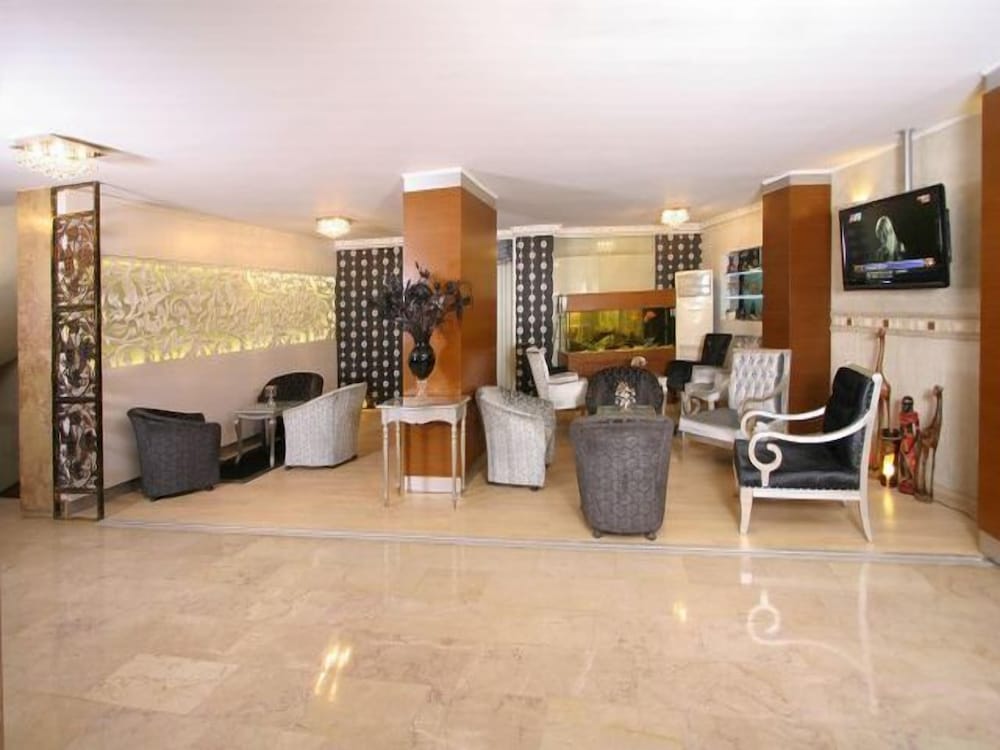 Maya Hotel 30/37