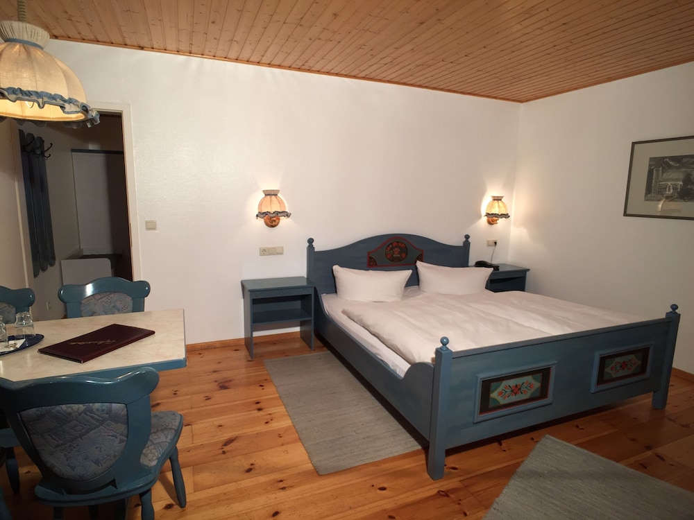 Hotel & Restaurant Zur Spreewalderin 8/50