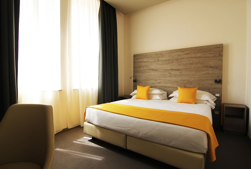 Sole Hotel Verona 6/30