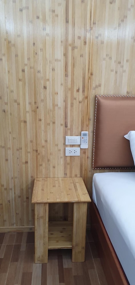 The Royal Bamboo Lodge 23/50
