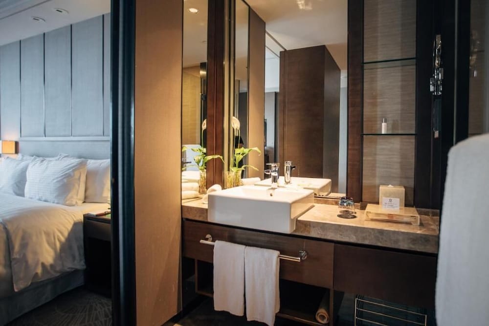 The Qube Hotel Shanghai Xinqiao 27/30