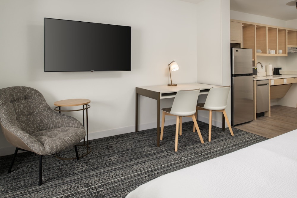 TownePlace Suites by Marriott Eugene 19/23