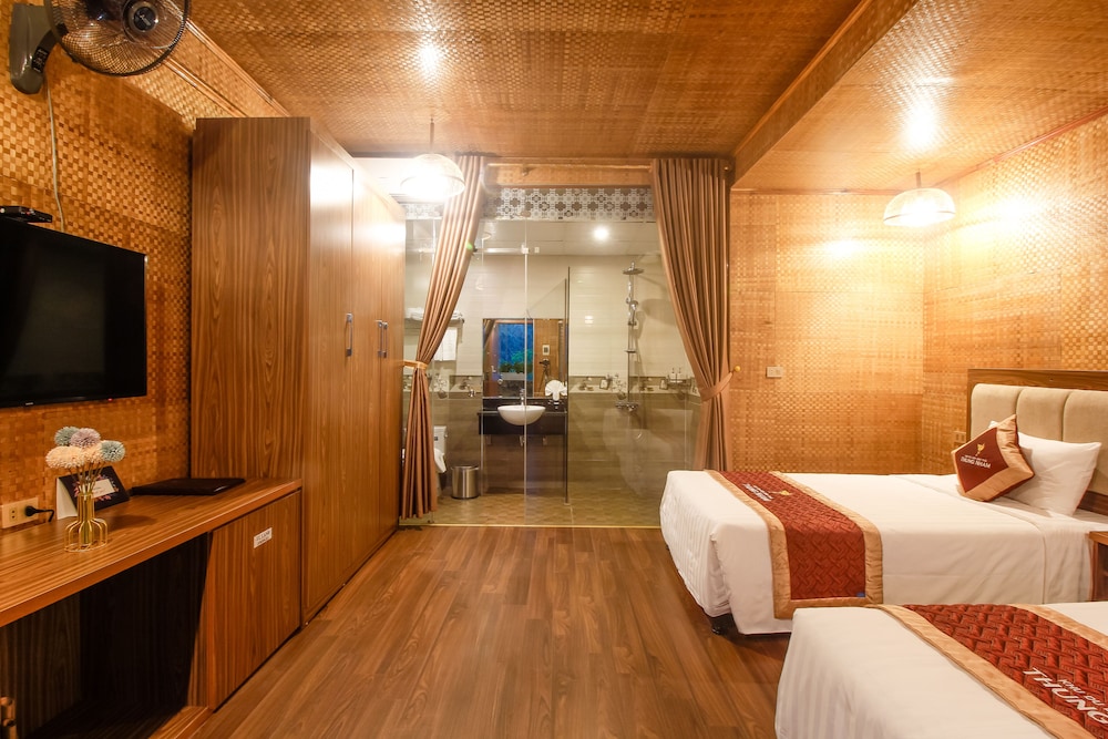Thung Nham Hotel & Resort 10/50