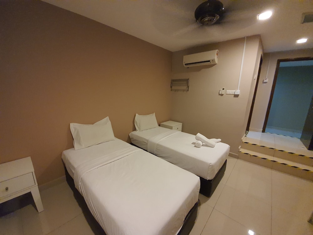 New Bangi Gateway Hotel 36/43