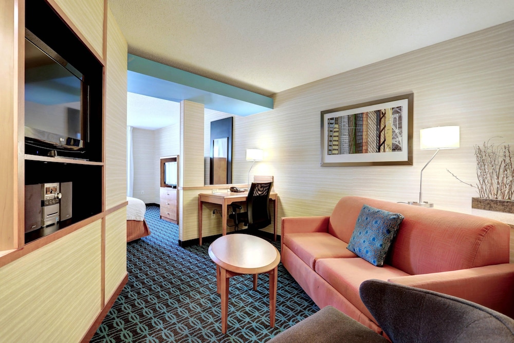 Fairfield Inn Suites By Marriott Edison South Plainfield 31/49