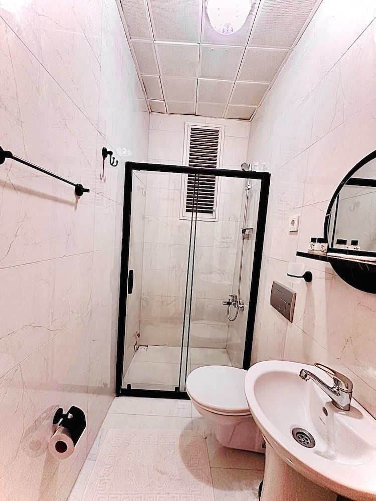 Alhambra Apart Hotel 48/50
