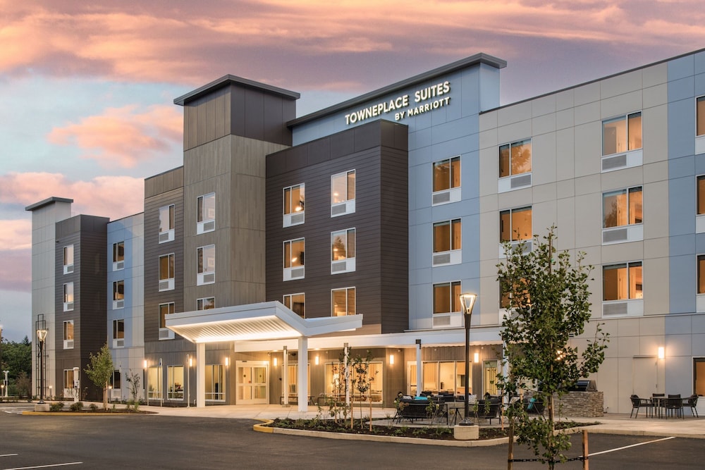TownePlace Suites by Marriott Eugene 1/23