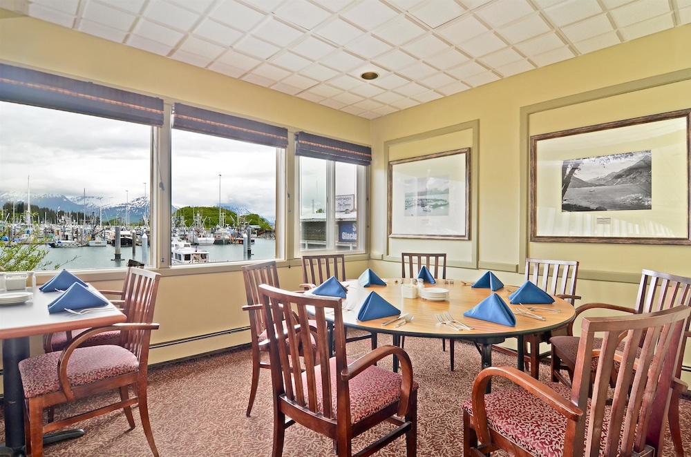 Best Western Valdez Harbor Inn 35/44