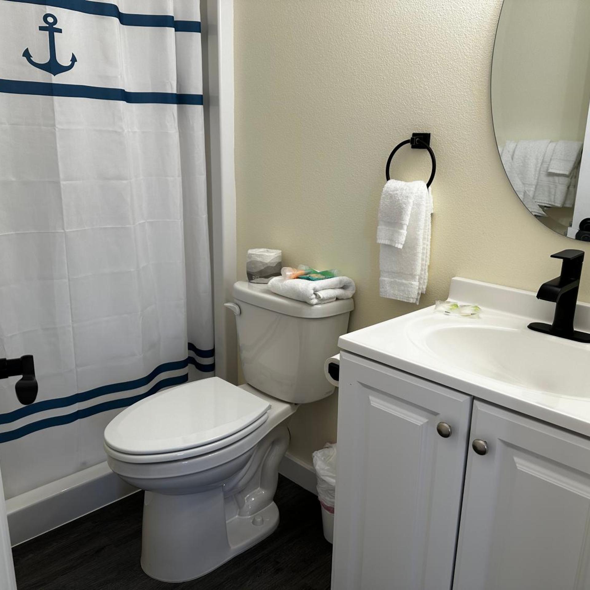 Dock Street Inn 48/50