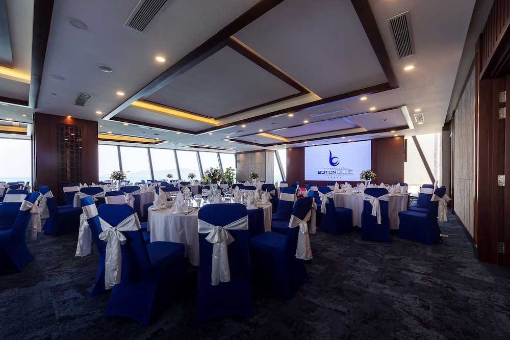Boton Blue Hotel & Spa 62/71