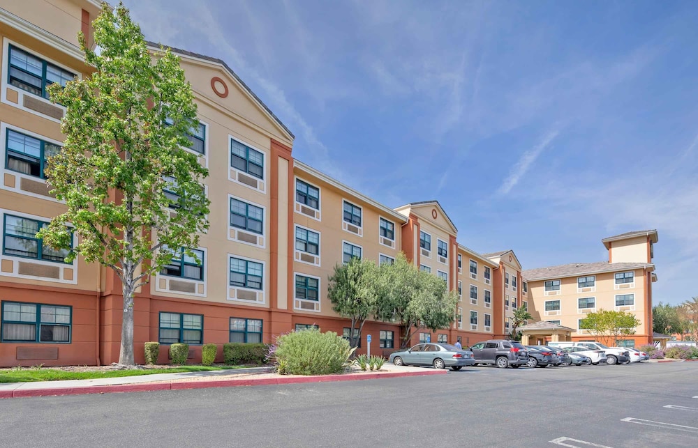 Extended Stay America Los Angeles - Burbank Airport 53/57