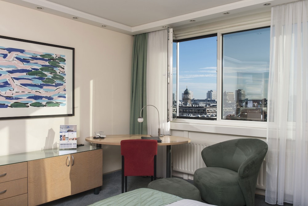 Maritim Proarte Hotel Berlin 48/72