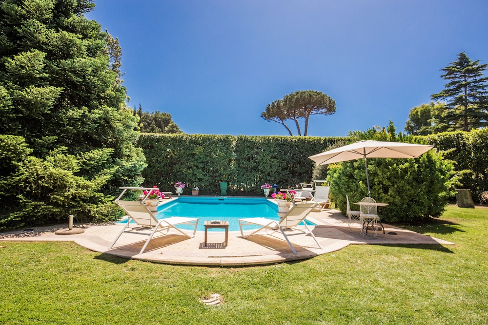 La Gaura Guest House 38/47