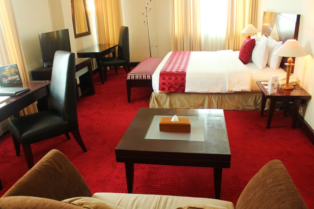 Swiss-Belhotel Tarakan 32/63