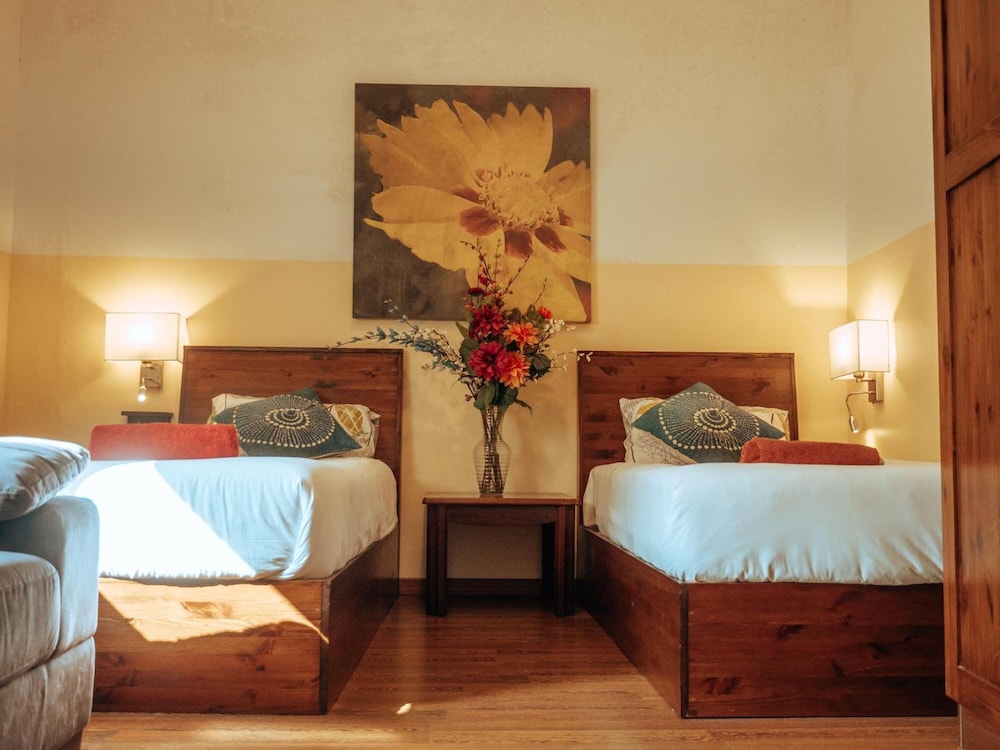 Marco Polo Malta Hostel 10/41