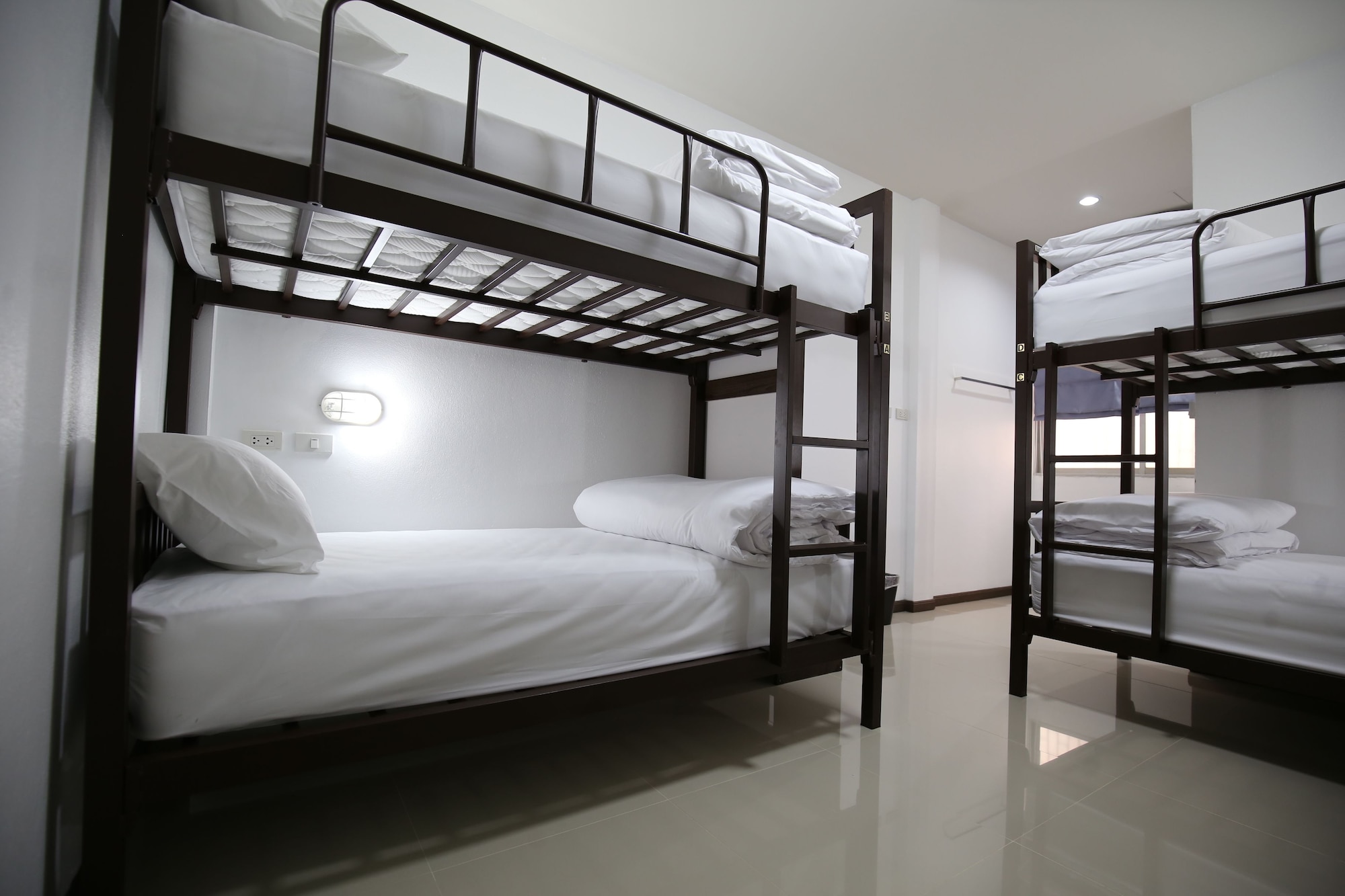 MIXED DORM