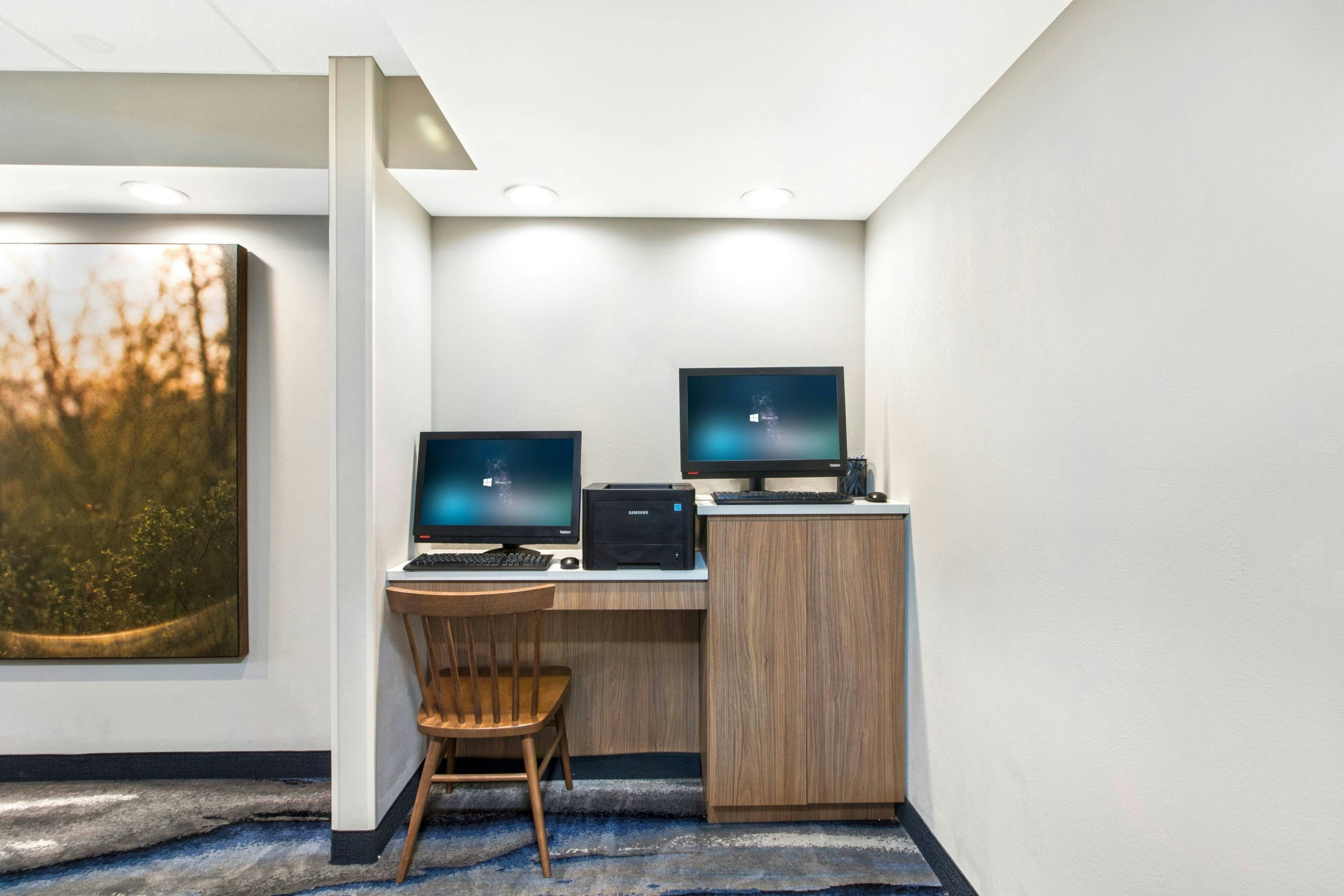 Fairfield Inn Evansville East 33/40