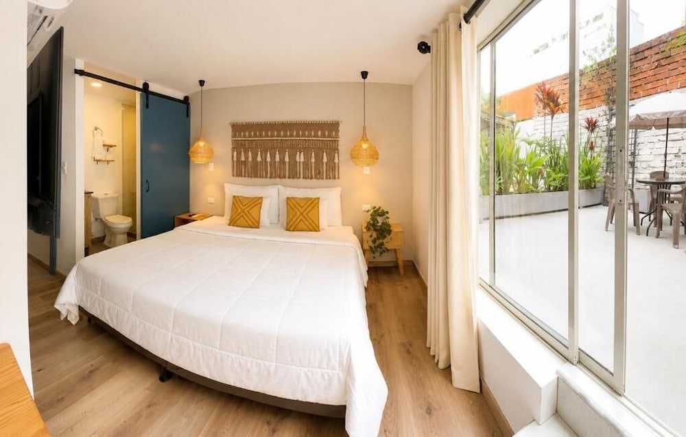 Luum Boutique hotel 24/50