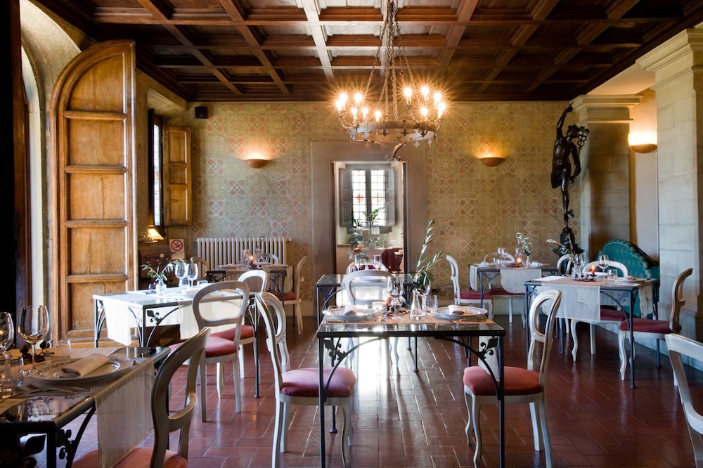Villa Campestri Olive Oil Resort 28/48