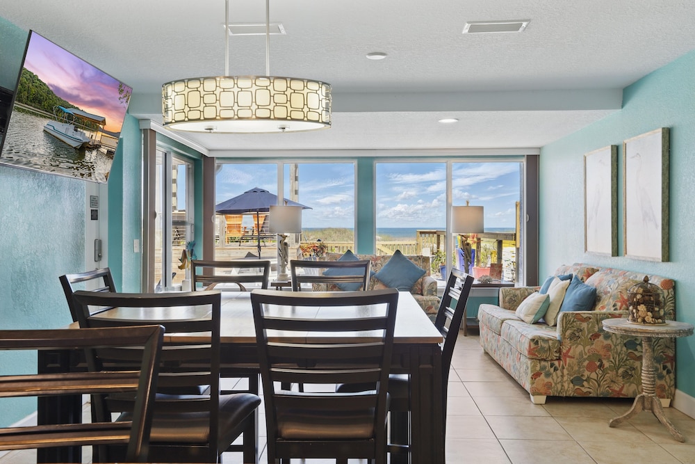 Coco Sands Beachside Cottages 46/63