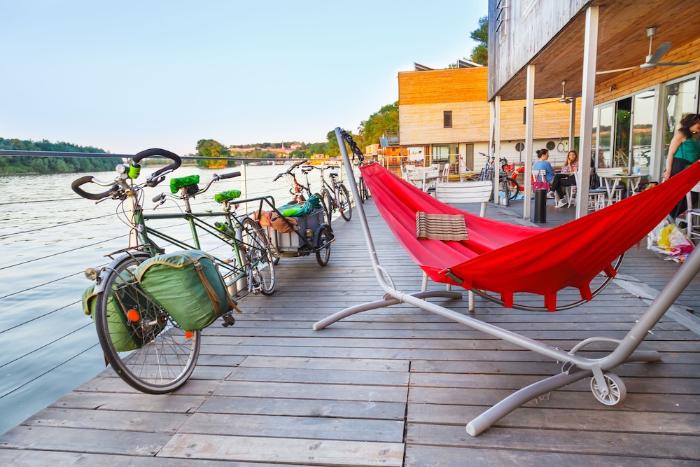 Arkabarka Floating Hostel And Apartments 57/83
