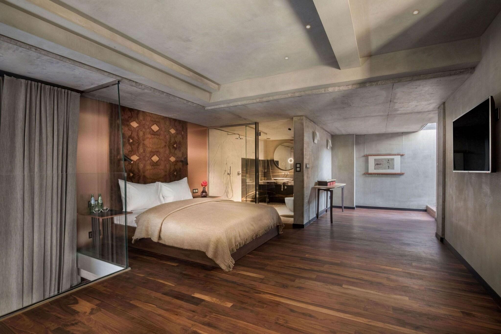 Presidential, Suite