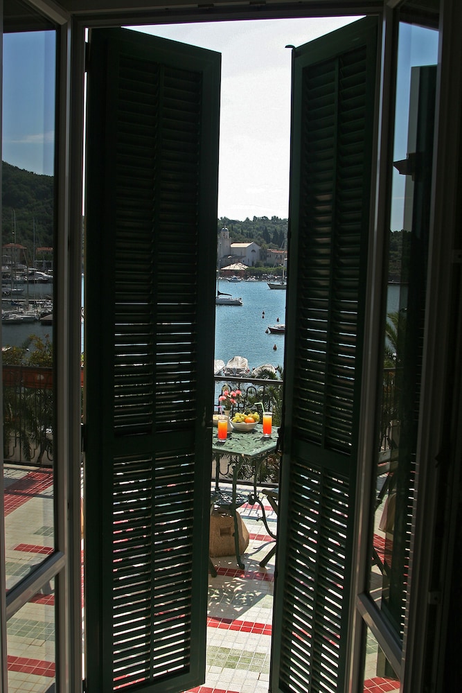 Hotel Della Baia 64/71
