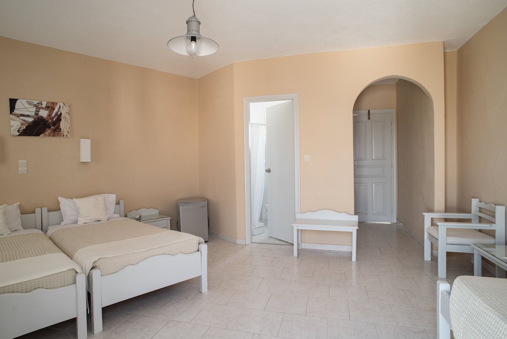 Pounda Resort Paros, a member of Radisson Individuals 24/57