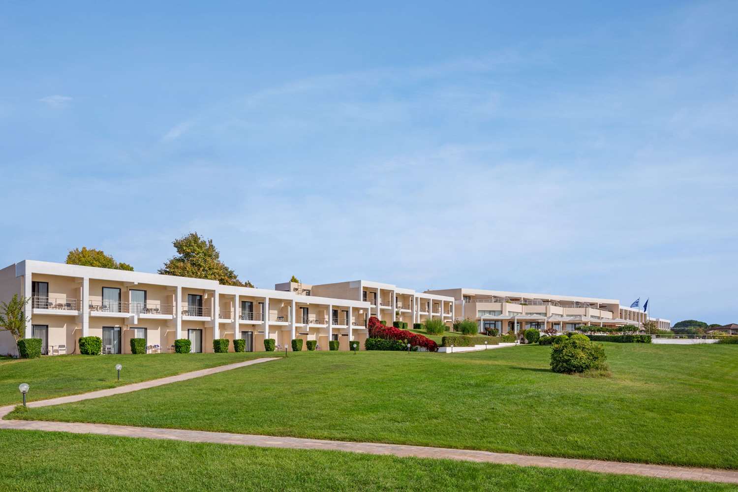 Ramada Plaza by Wyndham Thraki 46/49