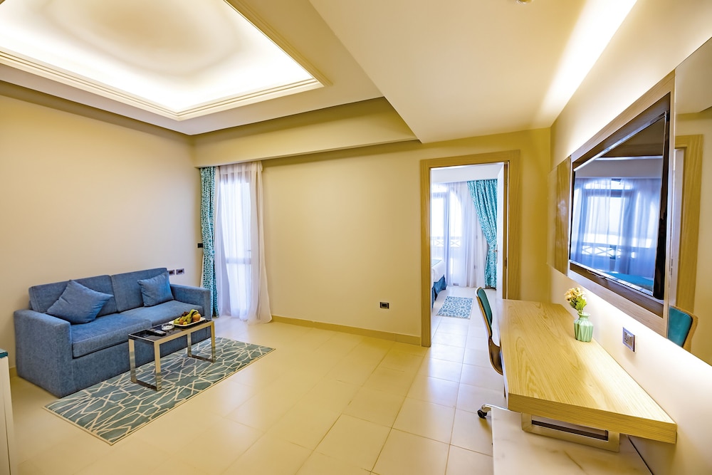 Gravity Hotel & Aqua Park Sahl Hasheesh 20/42