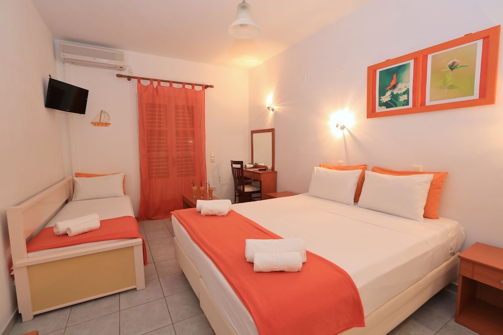 Edem Hotel Apartments 24/72