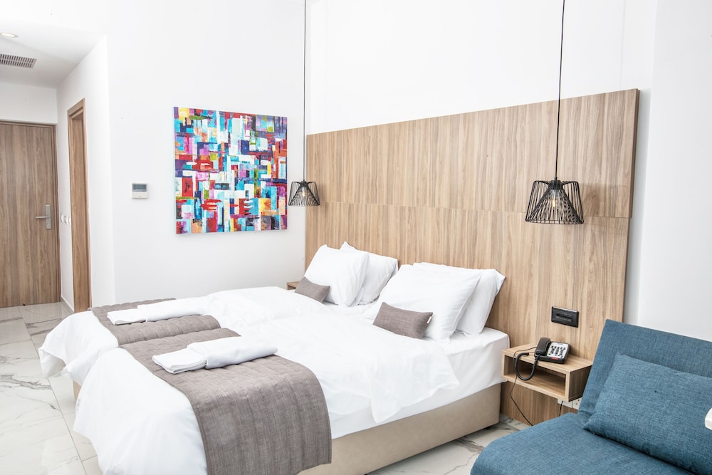 Blue Ivy Hotel And Suites 18/46