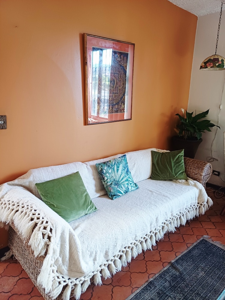 The Cariari Bed and Breakfast 18/50