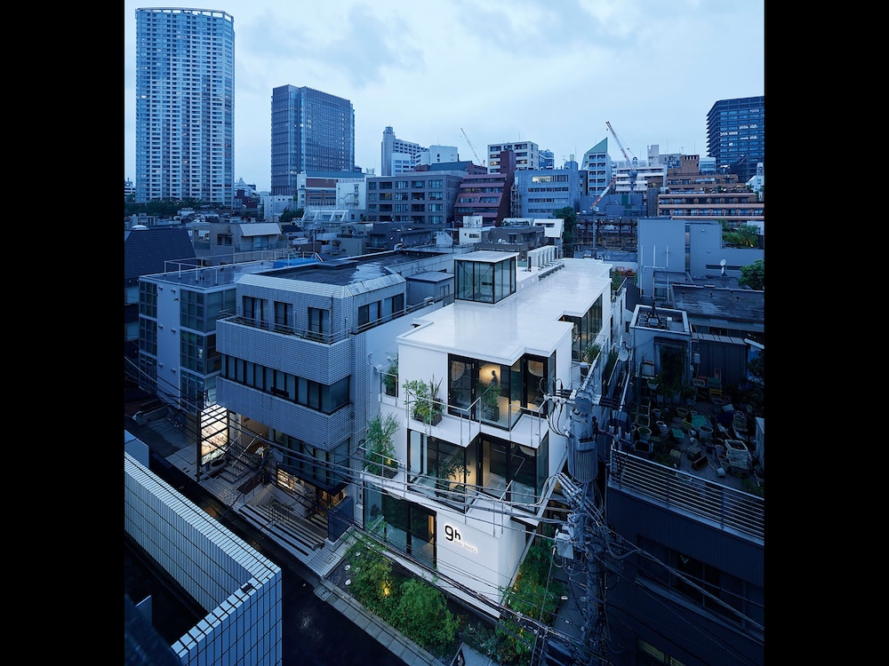Nine Hours Akasaka 3/23
