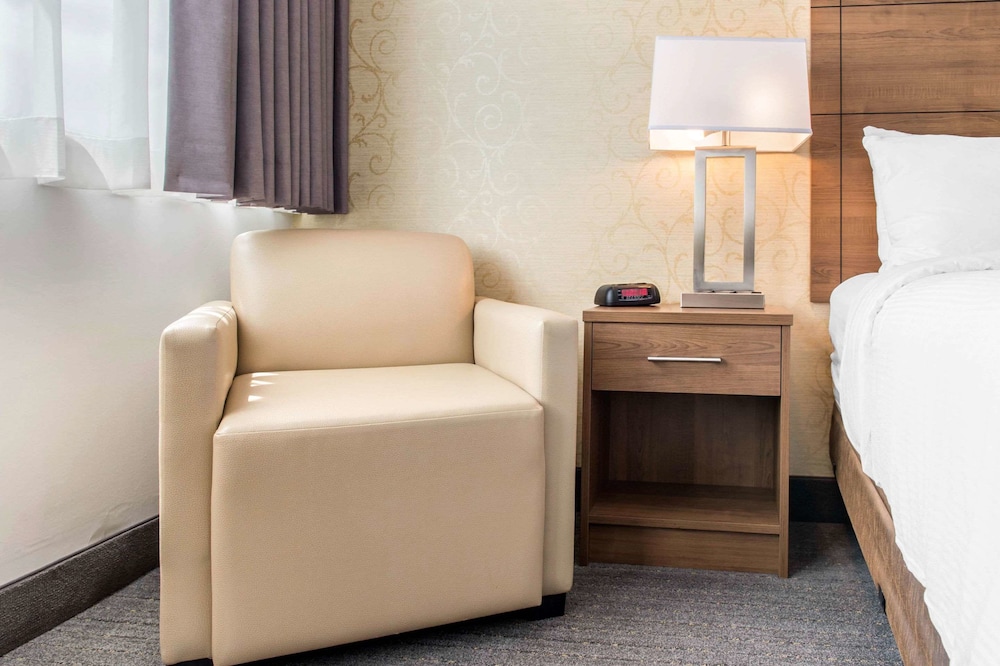 Quality Hotel Dorval Aeroport 20/59